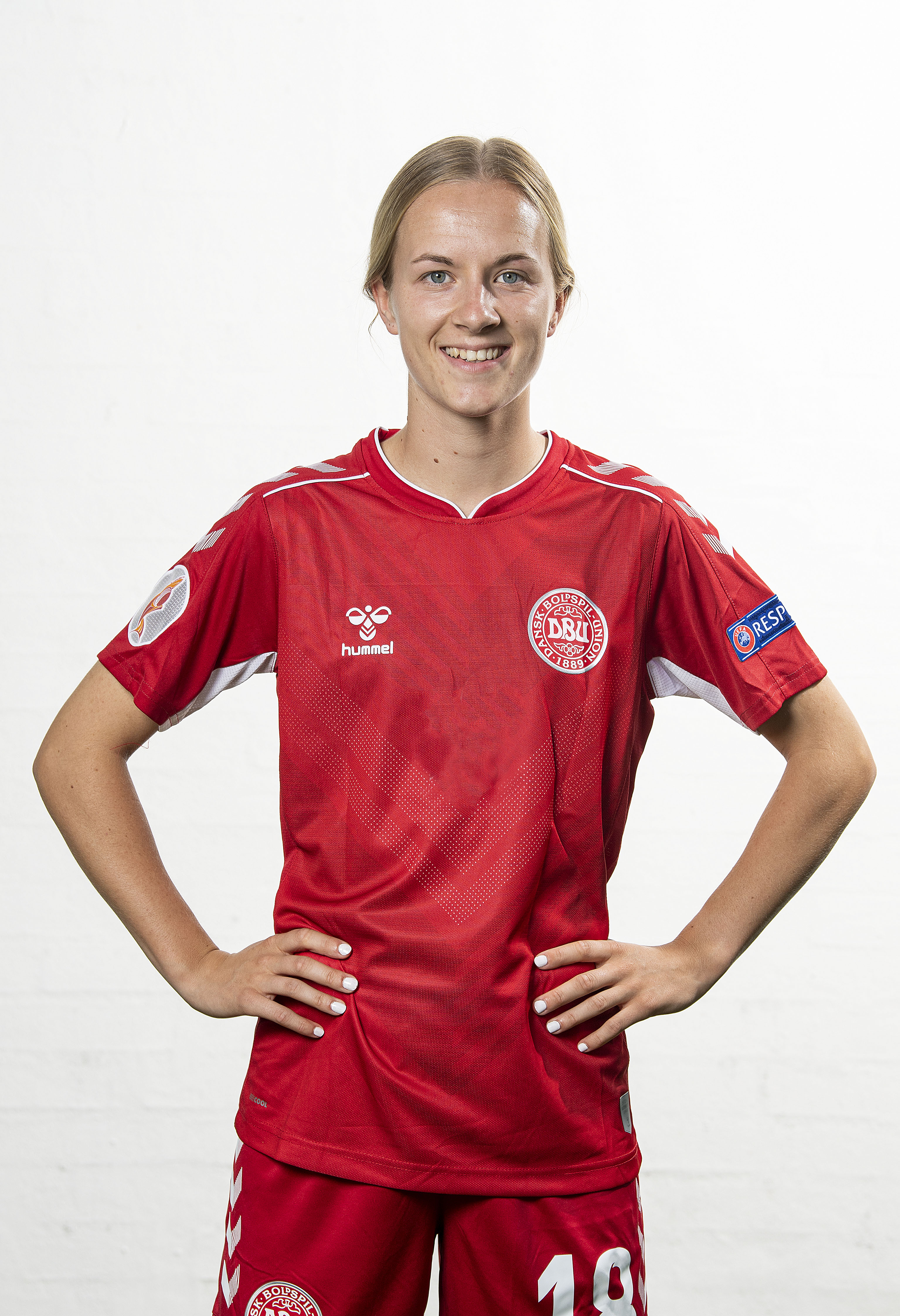 Sara Thrige Sara Thrige