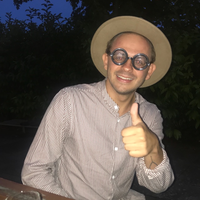 profil