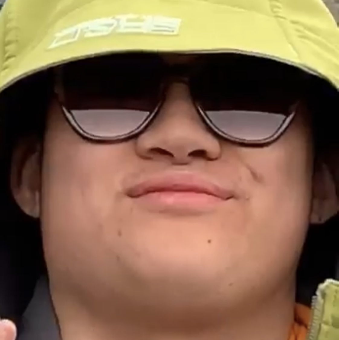 profil